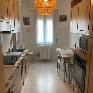 casa-manolo-cesano-boscone-sweet-apartment.it-lombardy.com/